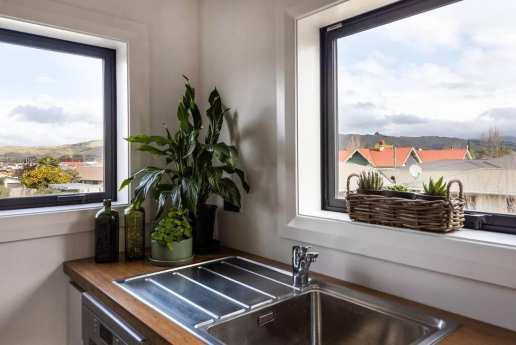 Apartment 2 - Haddin Court - Stunning Executive Blenheim Ngoại thất bức ảnh